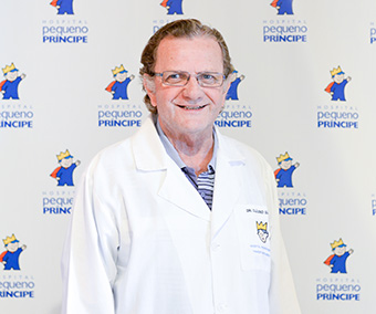 Dr. Claudio Schultz