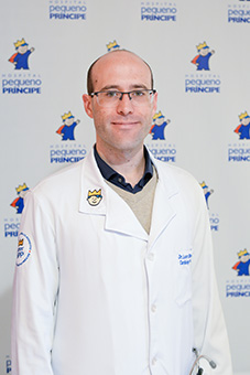 Dr. Lucas Oliveira Rocha