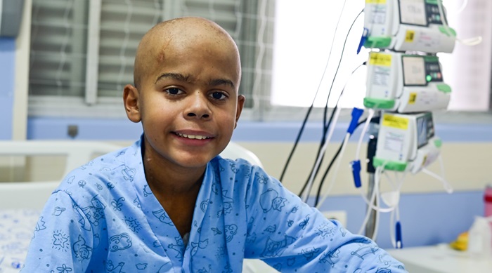 Pacientes Brayan Bernardo Lima Ribeiro e Brenda