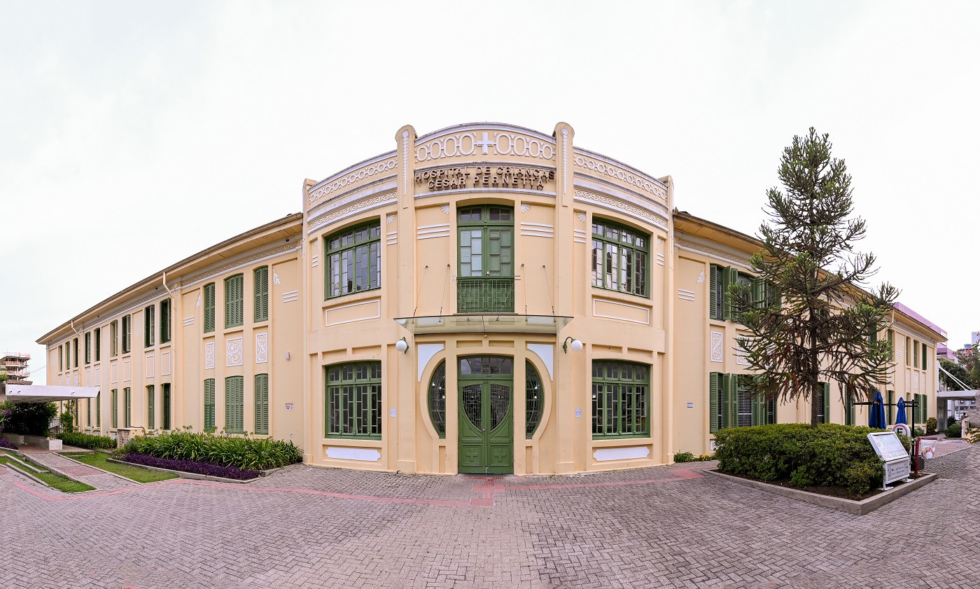 Hospital Pequeno Príncipe celebra 106 anos