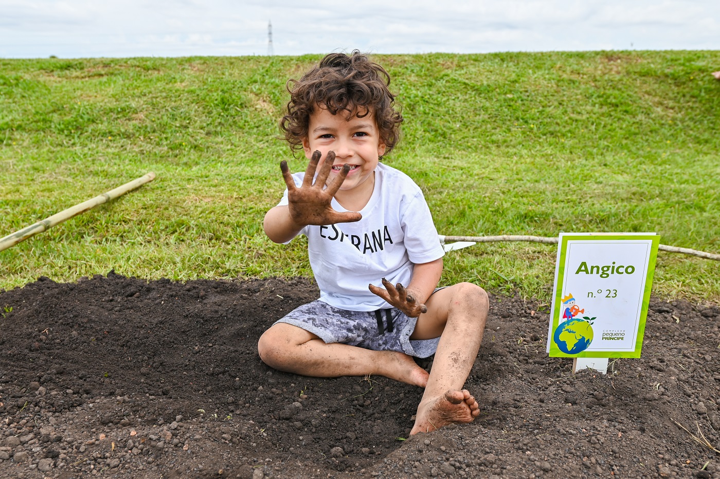 plantio de mudas no Parque Náutico